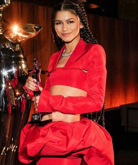 zendaya fakes|Zendaya Nude Photo Shoot Leaked Pictures 